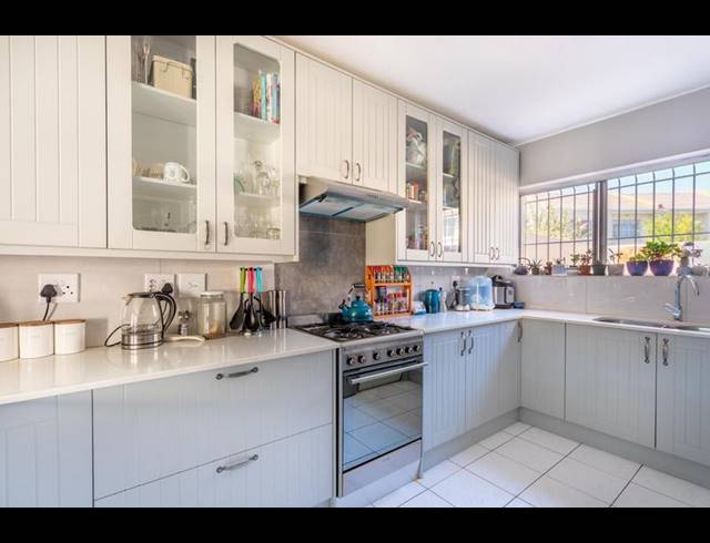 4 BEDROOM PROPERTY TO RENT IN PINELANDS